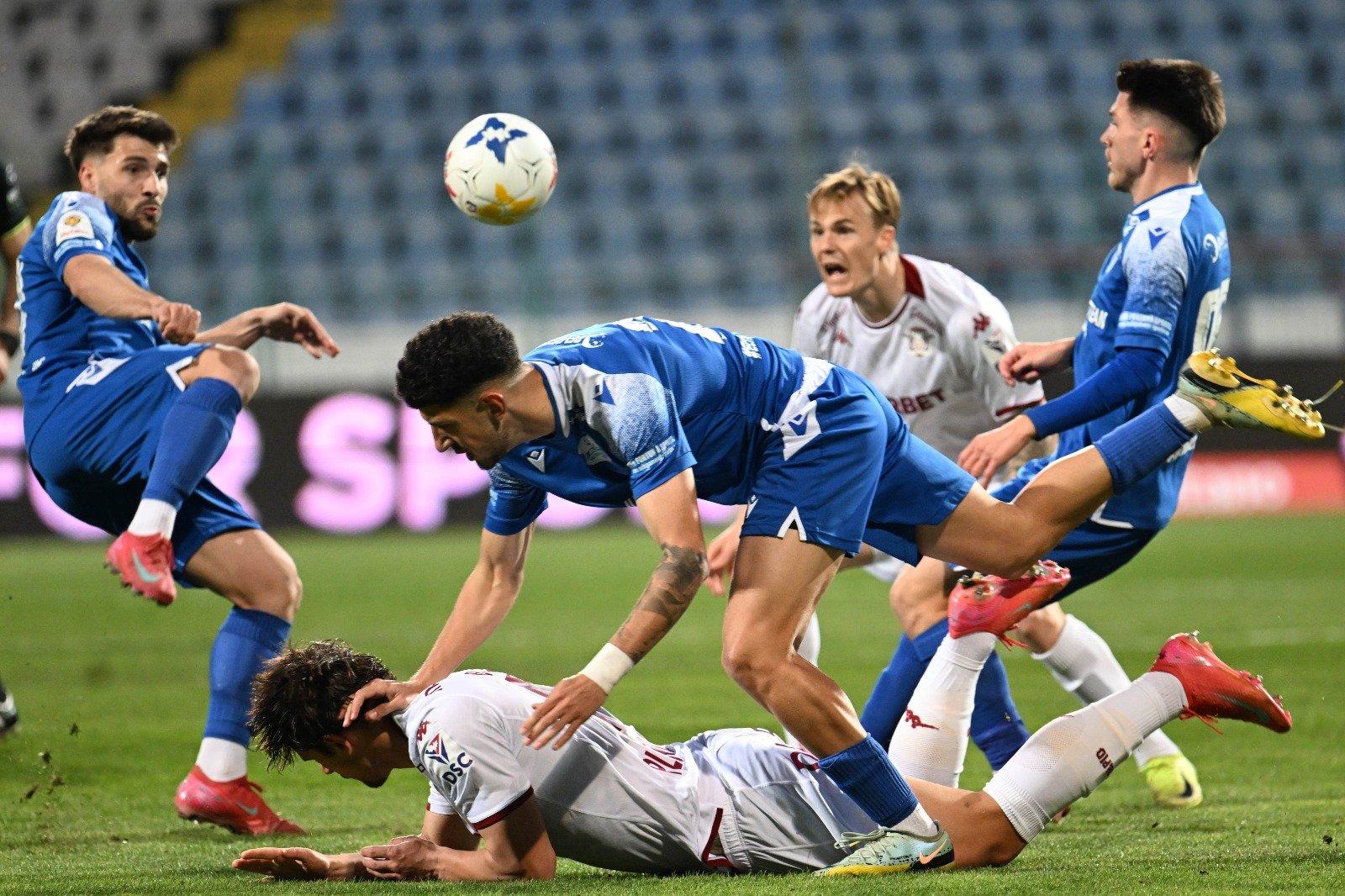 Remize dramatice în Cupa României, iar Lazio marchează de șase ori și urcă pe primul loc
